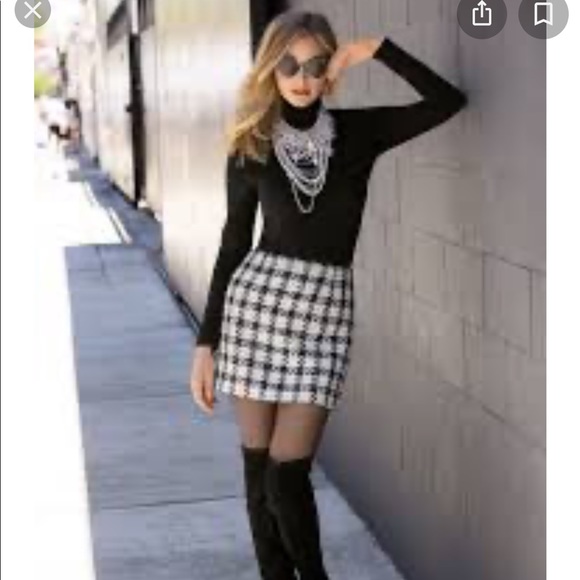Boston Proper Dresses & Skirts - Boston Proper Black White Tweed Mini Skirt